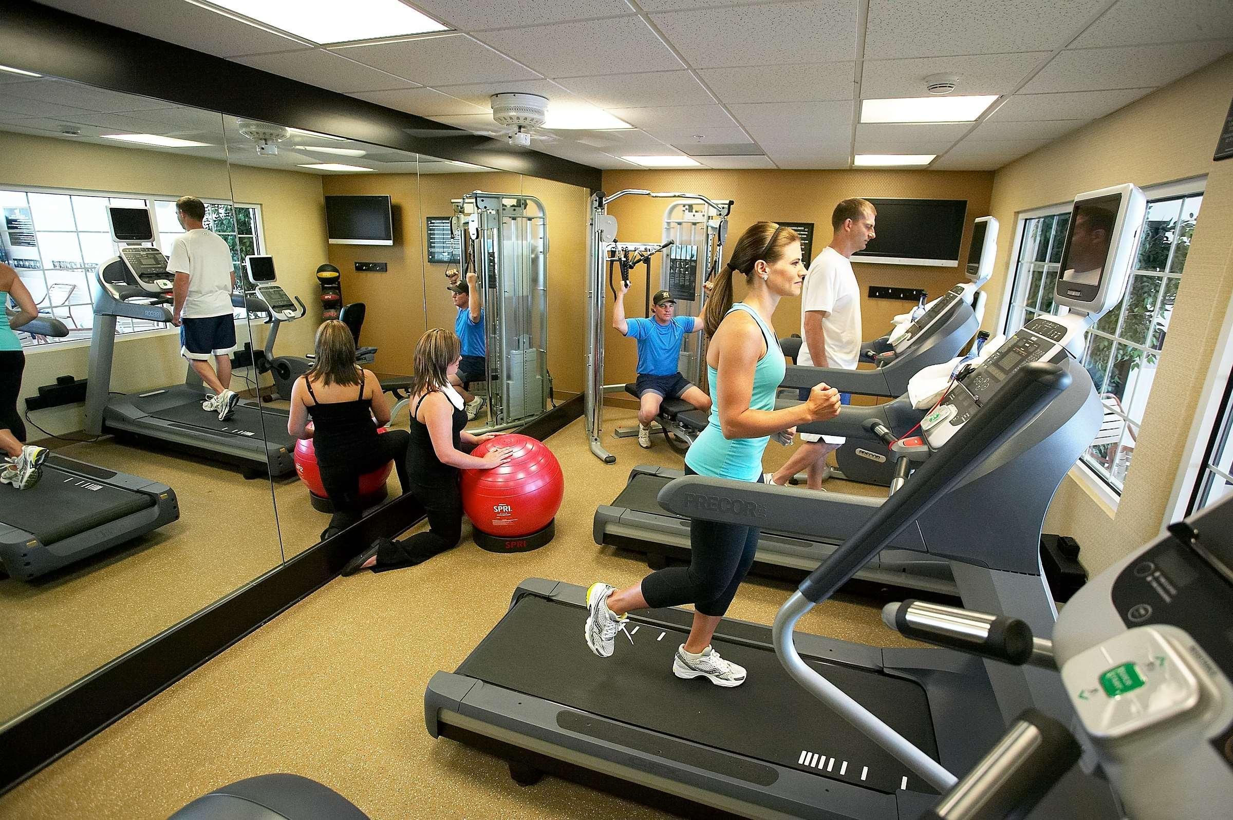 Homewood Suites By Hilton At The Waterfront Wichita Facilités photo