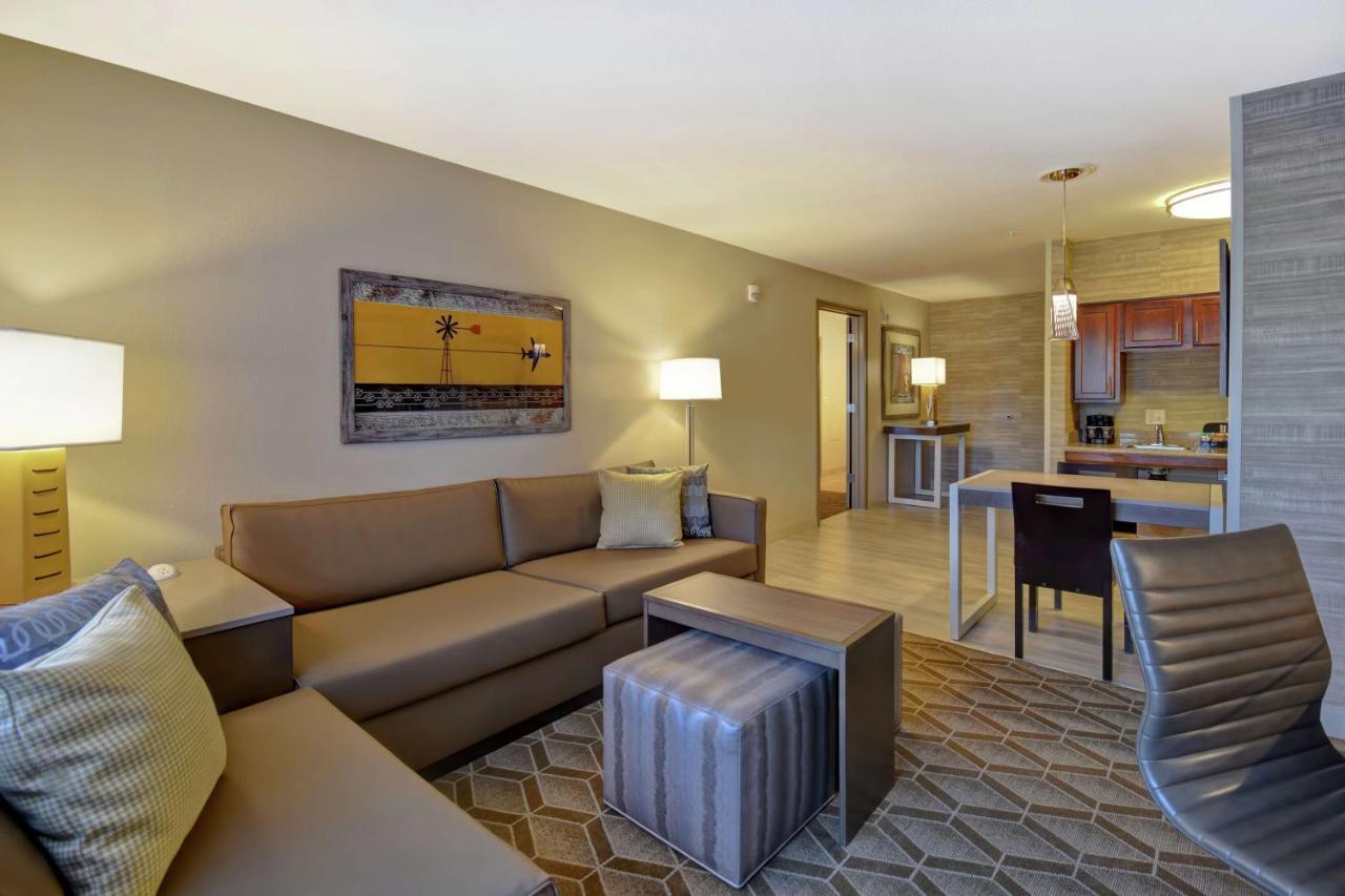 Homewood Suites By Hilton At The Waterfront Wichita Extérieur photo